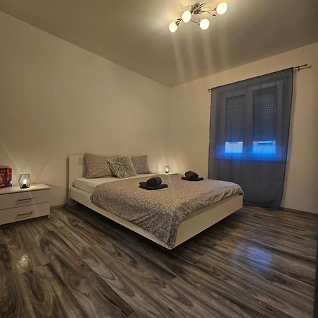 Apartman Smit Umag Exterior photo